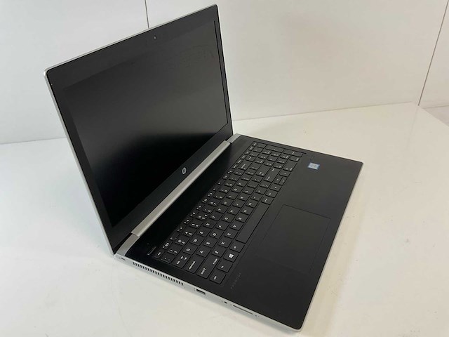 Hp probook 450 g8 15,5”, core(tm) i5 8th gen, 8 gb ram, 256 gb ssd laptop - afbeelding 2 van  7