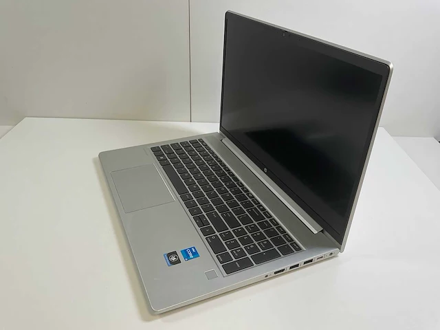 Hp probook 450 g8 15.6”, core(tm) i5 11th gen, 8 gb ram, 256 gb nvme laptop - afbeelding 3 van  7