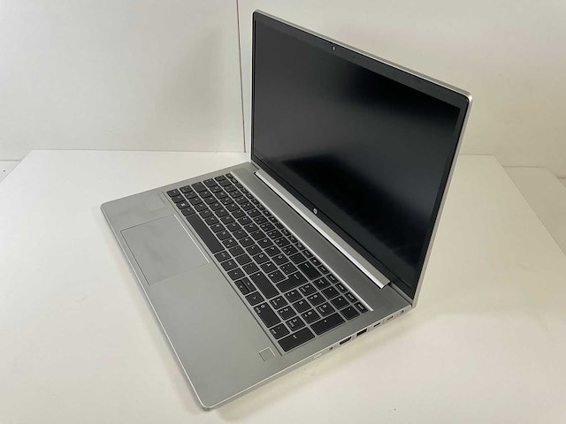 Hp probook 450 g8 15.6”, core(tm) i5 13th gen, 32 gb ram, 512 gb nvme laptop - afbeelding 3 van  8