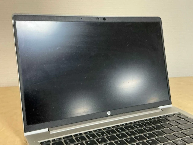 Hp probook 640 g8 (1) laptop - afbeelding 2 van  4