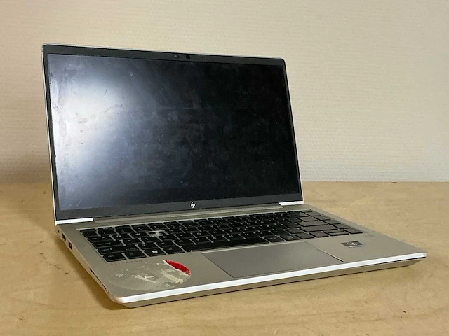Hp probook 640 g8 laptop - afbeelding 1 van  4