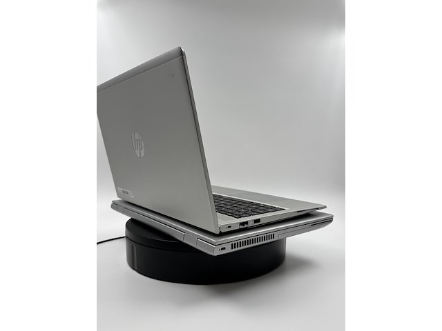 Hp probook 650 g4 (werkend) + hp elitebook 650 g10 (voor reparatie), zilver, 2018-2024 - afbeelding 6 van  7