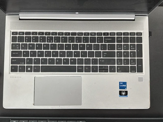Hp probook intel core i5 + draadloze logitech toetsenbord - afbeelding 3 van  10