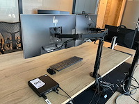Hp prodesk 400 g3 desktop met monitoren - afbeelding 1 van  1