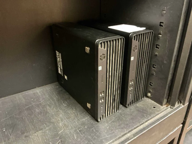 Hp prodesk 400 g7 small desktop (2x) - afbeelding 1 van  8