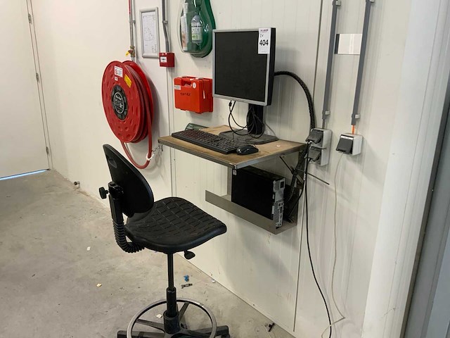 Hp prodesk 405 g5 sff werkplek met desktop - afbeelding 1 van  8