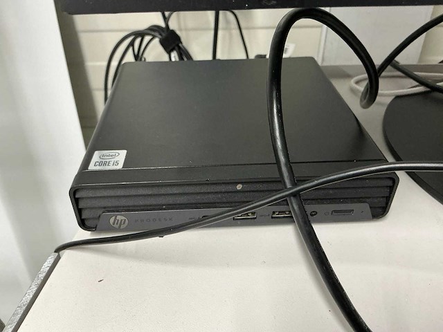 Hp prodesk 600 g6 mini desktop met monitor - afbeelding 1 van  1