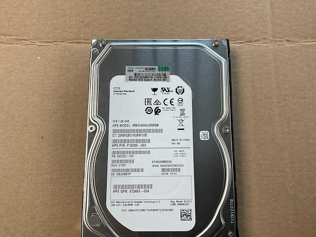 Hp proliant 4530 gen9, 1x 4tb sas(mg04sca40en) - 1x 4tb sas(mb004000jwwqb) - 2x 4tb sas(mb004000jydpb) - 39x 4tb sas(mb4000fcwdk) node storage - afbeelding 2 van  12