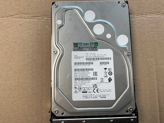 Hp proliant 4530 gen9, 1x 4tb sas(mg04sca40en) - 1x 4tb sas(mb004000jwwqb) - 2x 4tb sas(mb004000jydpb) - 39x 4tb sas(mb4000fcwdk) node storage - afbeelding 3 van  12