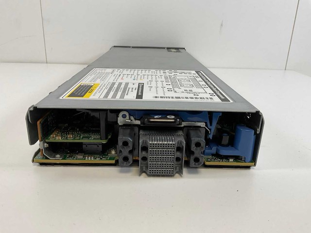 Hp proliant bl460c gen 9, 2x xeon(r) e5-2690 v3, 512 gb ram(16x 32 gb), 2x 240 gb ssd(vk000240gzxru) blade - afbeelding 5 van  9