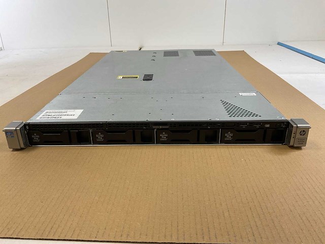 Hp proliant dl320e gen 8, xeon(r) e5-1220 v2, 4x 4 gb ram, 2x 1 tb hdd(mb1000gcwcv) rack mount chassis - afbeelding 1 van  9
