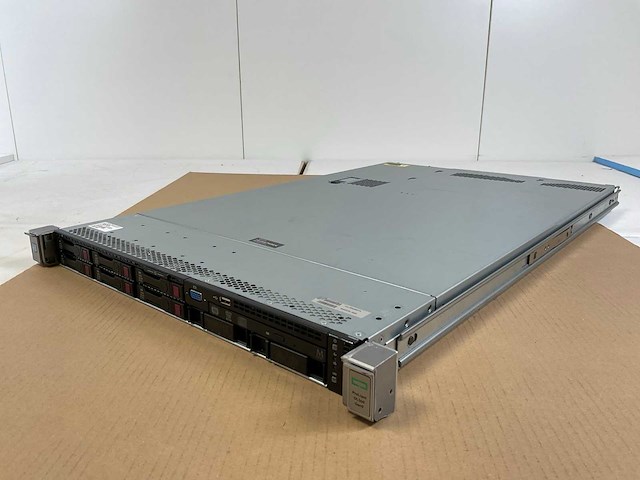 Hp proliant dl360 gen 9, xeon(r) e5-2620 v4, 4x 16 gb ram, 6x 240 gb sas(vk0240gfdkf) rack mount chassis - afbeelding 6 van  11