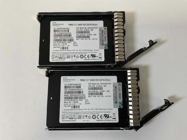 Hp proliant dl360 gen 9, xeon(r) e5-2620 v4, 4x 16 gb ram, 6x 240 gb sas(vk0240gfdkf) rack mount chassis - afbeelding 11 van  11