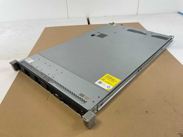 Hp (proliant dl360 gen9) - 2x xeon(r) e5-2630 v3, 384 gb ram (24x16gb), no hdd rack mount chassis - afbeelding 1 van  4