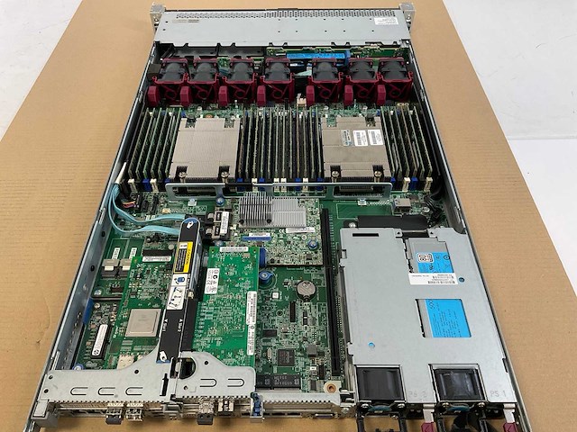 Hp (proliant dl360 gen9) - 2x xeon(r) e5-2630 v3, 384 gb ram (24x16gb), no hdd rack mount chassis - afbeelding 2 van  4