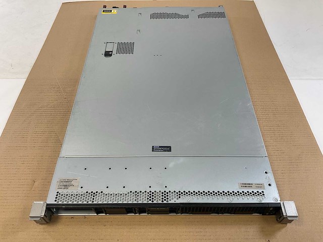 Hp (proliant dl360 gen9) - 2x xeon(r) e5-2698 v4, 768 gb ram (24x32gb), no hdd rack mount chassis - afbeelding 2 van  9