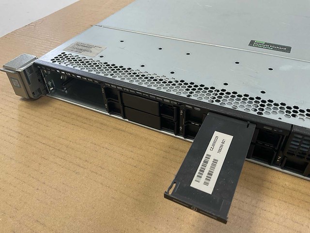 Hp (proliant dl360 gen9) - 2x xeon(r) e5-2698 v4, 768 gb ram (24x32gb), no hdd rack mount chassis - afbeelding 7 van  9