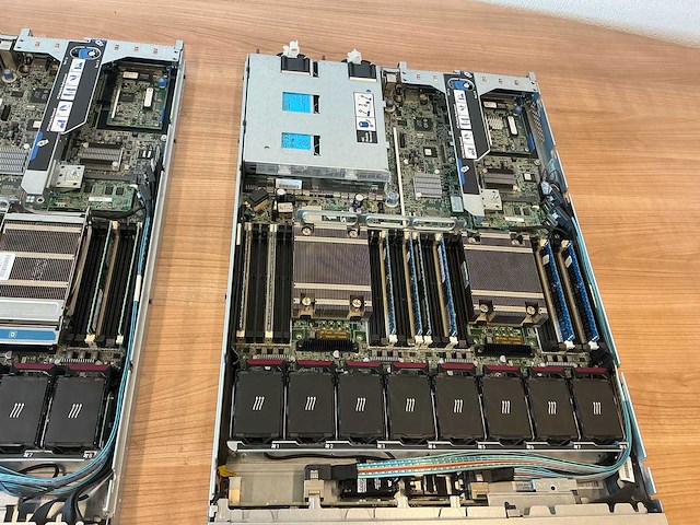 Hp proliant dl360p gen 8 server (2x) - afbeelding 4 van  9