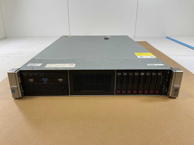Hp proliant dl380 gen 9, 2x xeon(r) e5-2650 v3, 8x 16 gb ram, 6x 600 gb sas(eh0600jdytl) - 1x 600 gb sas(eh0600jedhe) - 1x 600 gb sas(eh000600jwcpl) rack mount chassis - afbeelding 1 van  12