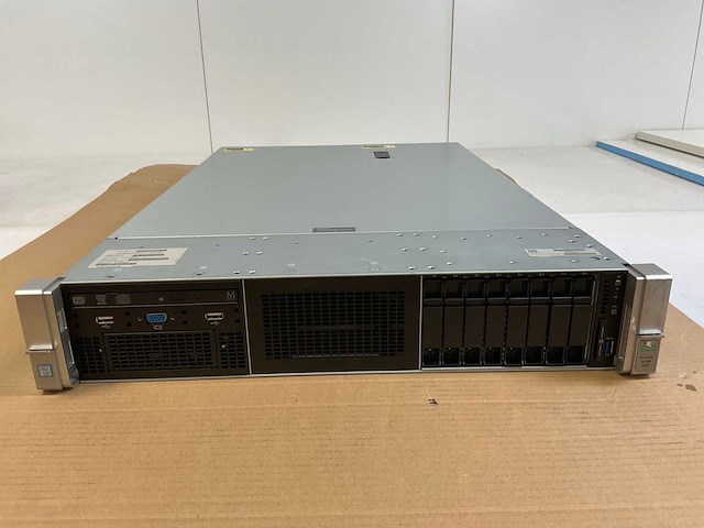 Hp proliant dl380 gen 9, 2x xeon(r) e5-2650 v4, 384 gb ram(12x 32 gb), no hdd rack mount chassis - afbeelding 1 van  10