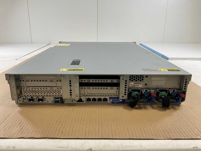 Hp proliant dl380 gen 9, 2x xeon(r) e5-2667 v3, 16x 16 gb ram, 2x 147 gb sas(eh0146fcbvb) - 8x 600 gb sas(eg000600jwjnp) rack mount chassis - afbeelding 13 van  15