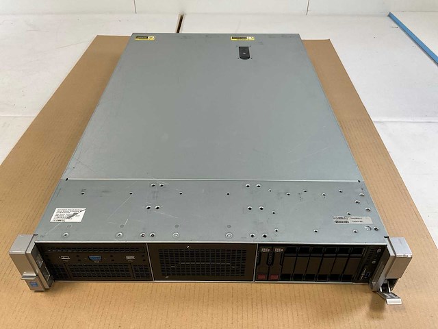 Hp proliant dl380 gen 9, 2x xeon(r) e5-2680 v3, 16x 16 gb ram, 2x 300 gb ssd(vk0300gduqv) rack mount chassis - afbeelding 2 van  9