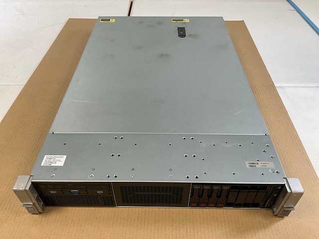 Hp proliant dl380 gen 9, xeon(r) e5-2620 v3, 1x 16 gb ram, 4x 300 gb sas(ego300jfcka) rack mount chassis - afbeelding 2 van  9