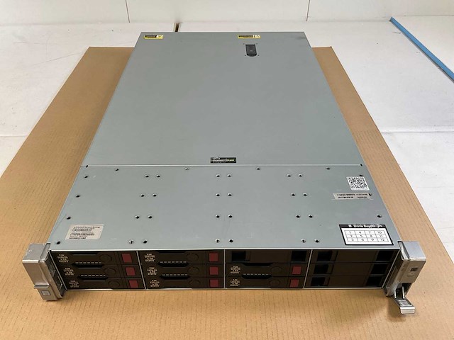Hp proliant dl380 gen 9, xeon(r) e5-2620 v4, 1x 16 gb ram, 8x 4 tb hdd(mb4000gvyzk) rack mount chassis - afbeelding 5 van  12