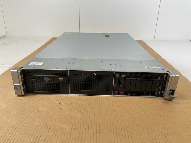 Hp (proliant dl380 gen9) - 2x xeon(r) e5-2680 v3, 16x 16 gb ram, 2x 300 gb ssd hp (vk0300gduqv) rack mount chassis - afbeelding 1 van  8