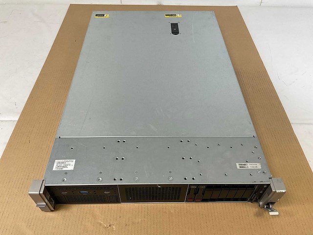 Hp (proliant dl380 gen9) - 2x xeon(r) e5-2680 v3, 16x 16 gb ram, 2x 300 gb ssd hp (vk0300gduqv) rack mount chassis - afbeelding 2 van  8