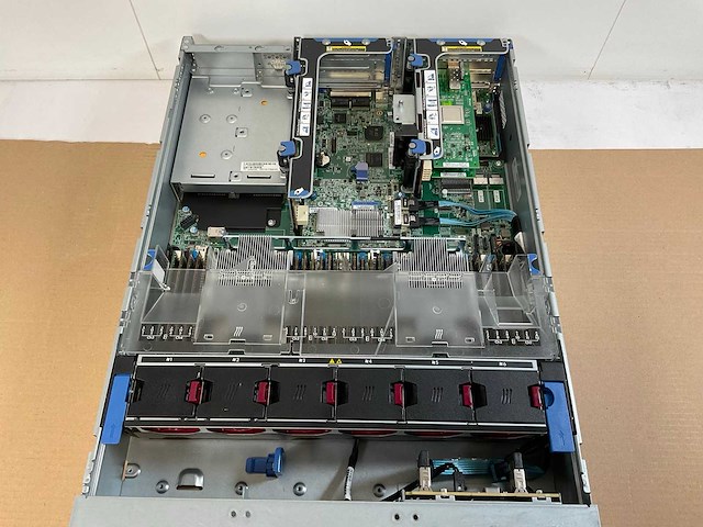 Hp proliant dl380 gen9, 2x xeon(r) e5-2650 v4, 768 gb ram(24x 32gb), 2x 480 gb ssd(vk0480gdjxv) rack mount chassis - afbeelding 3 van  7