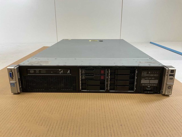 Hp proliant dl380p gen 8, 2x xeon(r) e5-2620, 16x 8 gb ram, 2x 900 gb sas(eg0900fcvbl) rack mount chassis - afbeelding 1 van  9