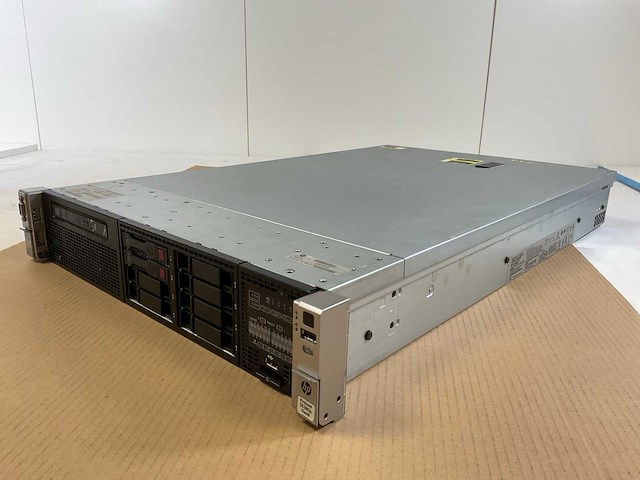 Hp proliant dl380p gen 8, 2x xeon(r) e5-2620, 16x 8 gb ram, 2x 900 gb sas(eg0900fcvbl) rack mount chassis - afbeelding 4 van  9