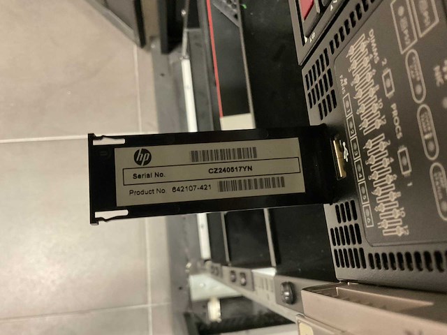 Hp proliant dl380p gen8 server - afbeelding 5 van  5