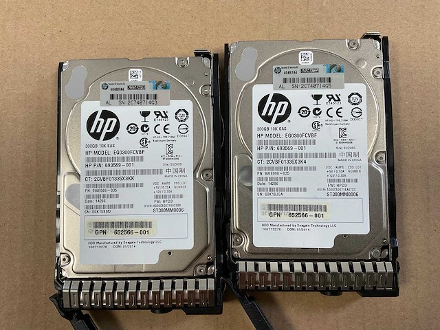 Hp proliant dl380p gen8, xeon(r) e5-2640, 4x 4 gb ram, 2x 300 gb sas(eg0300fcvbf) - 6x 1.2 tb sas(eg1200fdnjt) rack mount chassis - afbeelding 2 van  12