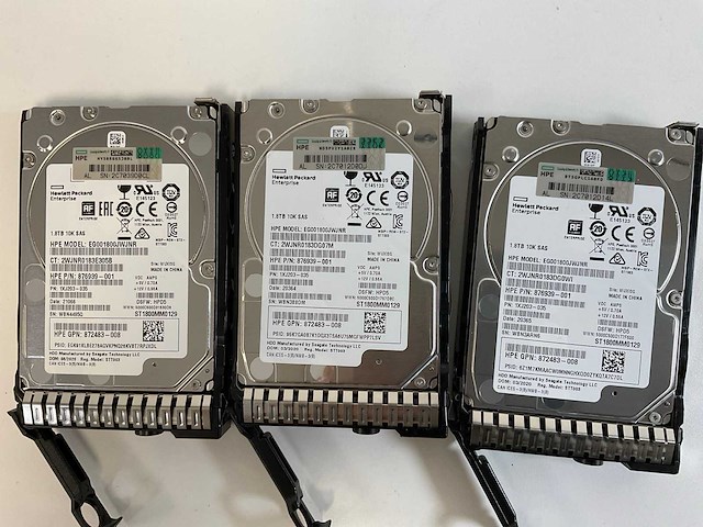 Hp proliant ml350 gen 9, xeon(r) e5-2609 v3, 64 gb ram(8x 8 gb), 5x 1.8 tb sas(eg001800jwjnr) - 2x 146 gb sas(eh0146fcbvb) - 1x 1.8 tb sas(eg001800jxlwb) rack mount chassis - afbeelding 4 van  14