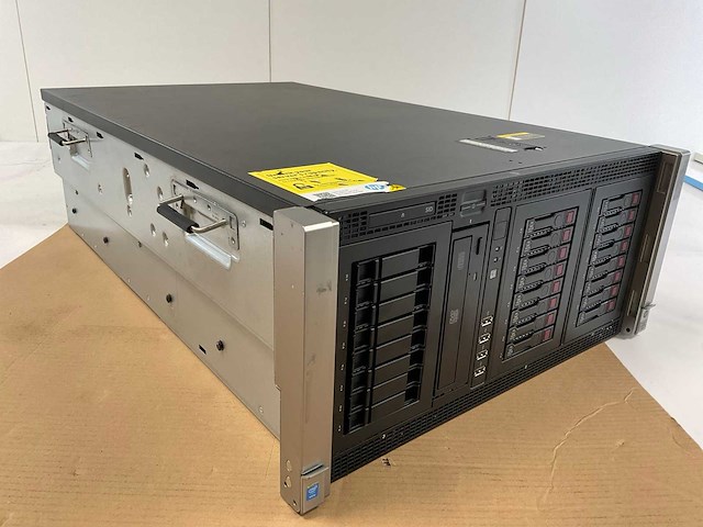 Hp (proliant ml350p gen 8) - 2x xeon(r) e5-2670 v2, 32 gb ram (4x8gb), 9.5 tb sas rack mount chassis - afbeelding 7 van  12