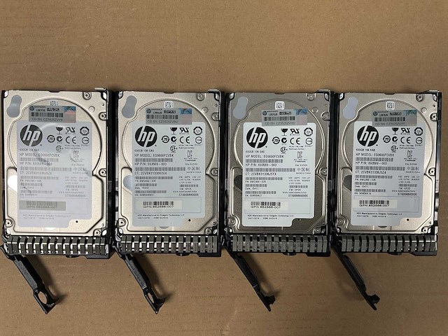 Hp (proliant ml350p gen 8) - 2x xeon(r) e5-2670 v2, 32 gb ram (4x8gb), 9.5 tb sas rack mount chassis - afbeelding 12 van  12