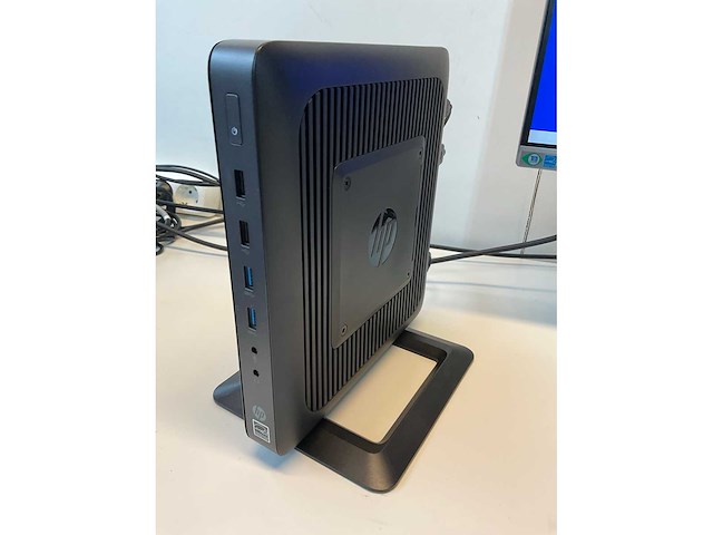 Hp quad core t620 workstation met monitor - afbeelding 3 van  10
