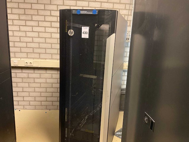 Hp serverkast - afbeelding 1 van  8