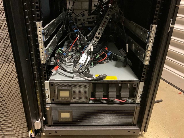 Hp serverkast - afbeelding 7 van  8