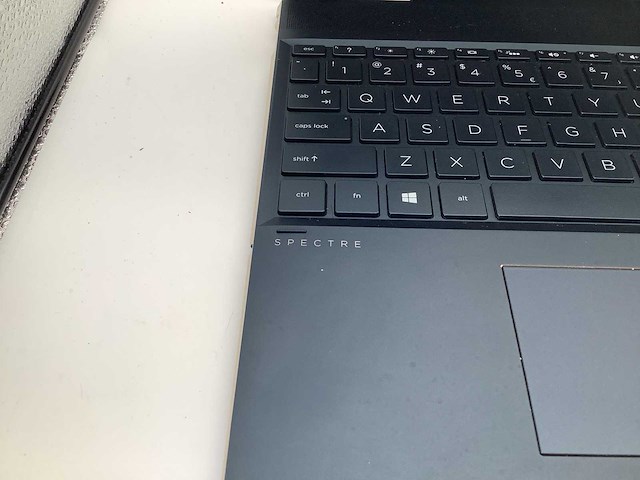 Hp spectre x360 convertible i7 cpu 16gb mem 2tb ssd gtx 1050 ti touch laptop - afbeelding 11 van  12