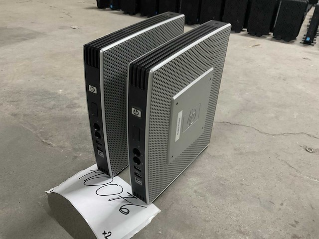 Hp t5740 thin clients desktop (2x) - afbeelding 1 van  6