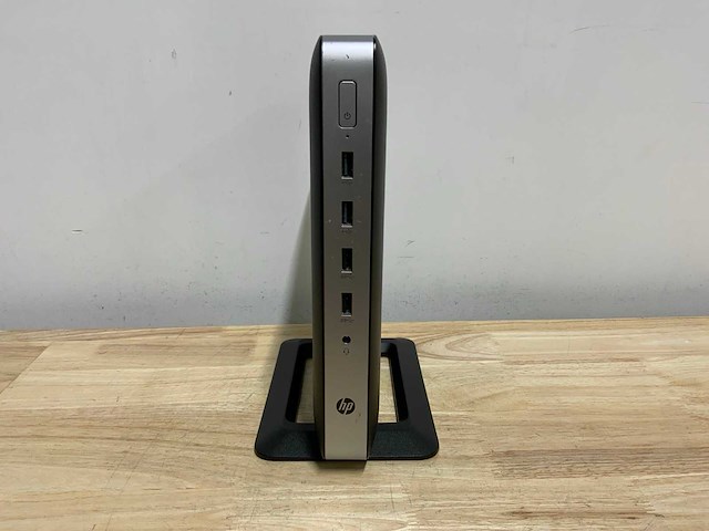Hp t630 desktop (17x) - afbeelding 1 van  7