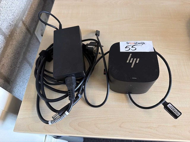 Hp thunderbolt dock 120w g4 met voedingsadapter - afbeelding 1 van  3