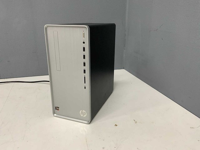 Hp tpc-f124-mt pavilion desktop - afbeelding 1 van  2