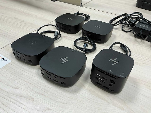 Hp usb-c dockingstation (5x) - afbeelding 1 van  5