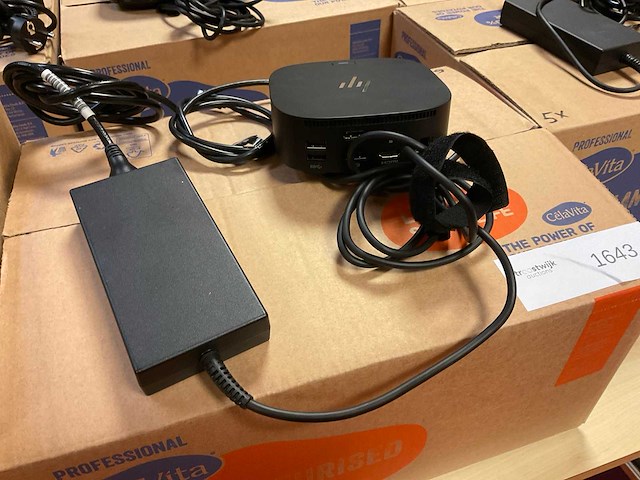Hp usb-c g5 dockingstation (5x) - afbeelding 1 van  4