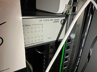 Hp v1910-16g je005a switch 19” - afbeelding 1 van  2