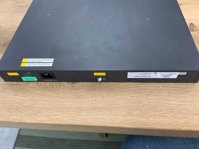 Hp v1910-24g-poe je007a gigabit switch - afbeelding 2 van  4